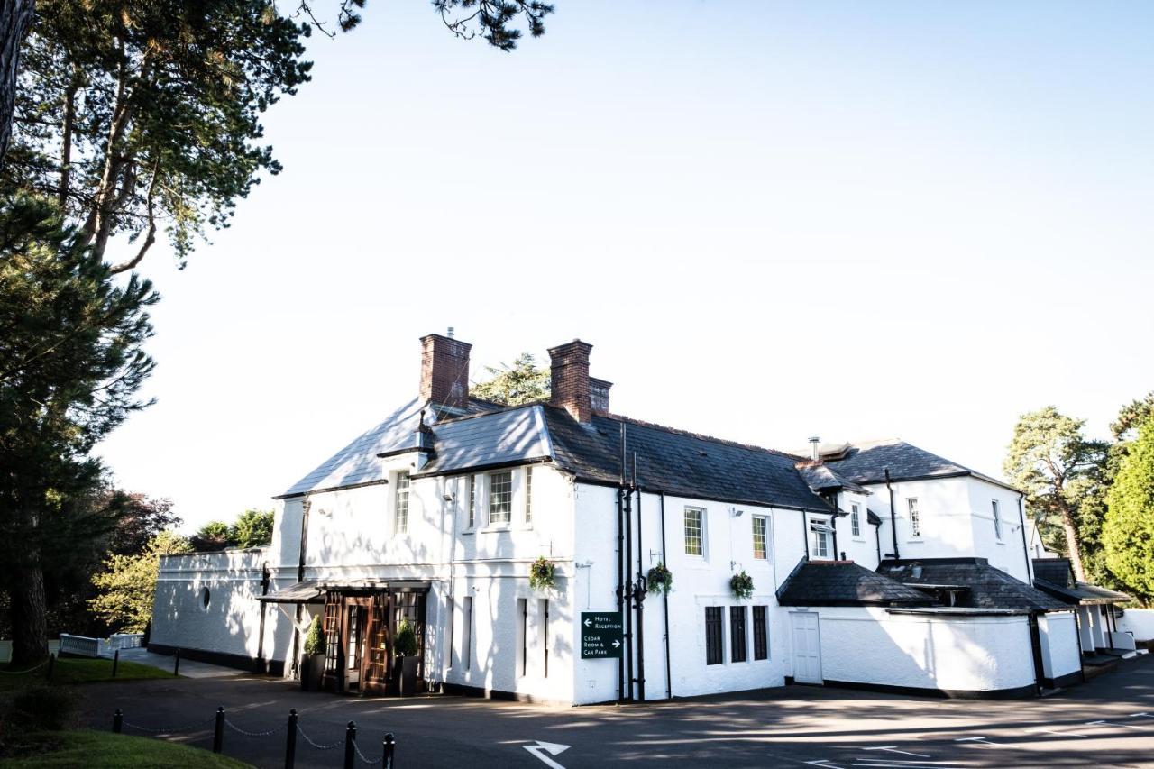 Manor Parc Hotel Cardiff Exterior photo