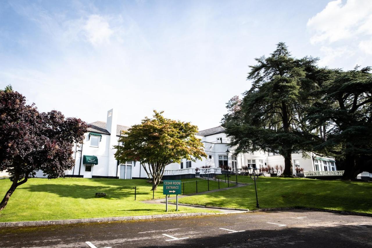 Manor Parc Hotel Cardiff Exterior photo